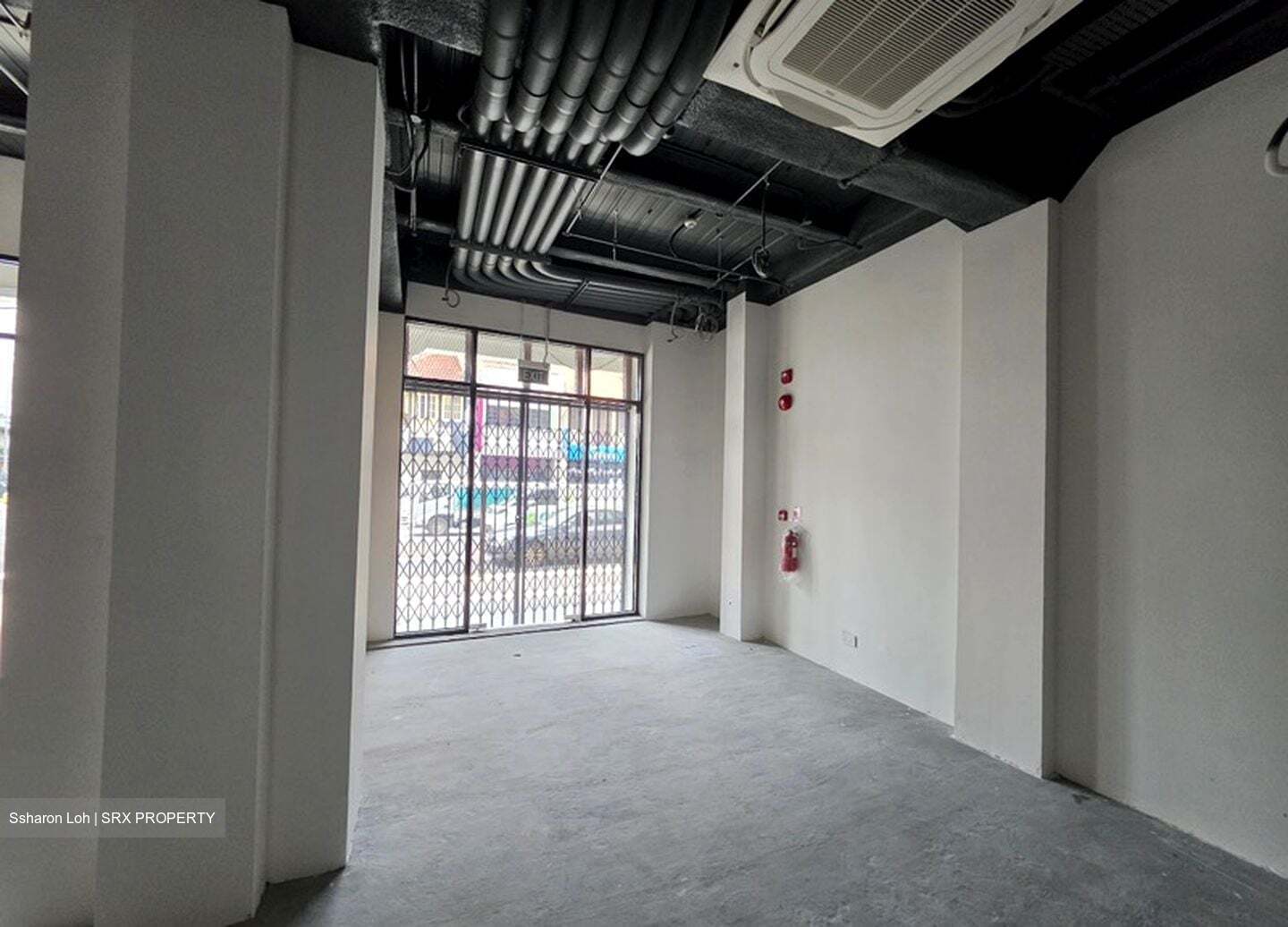 Serangoon Road (D8), Shop House #618825131